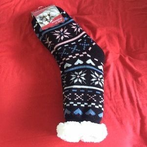Super soft Christmas socks!✌️ 2 for $20 ✌️